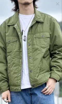 Levi's ＲＥＬＡＸＥＤ 定価16,500円アウター