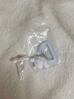 サンリオカラフルカラビナマスコットチャーム ワントーンマスコット～桜～