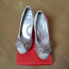 marie claire パンプス レース ベージュのサムネイル