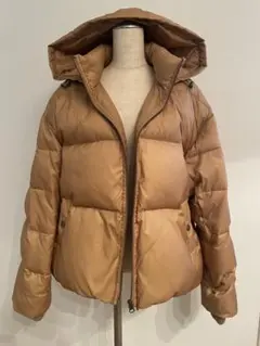 ブラウン ダウンジャケット フード付き