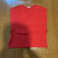 DOCLASSE ノースリーブ Vネック 赤