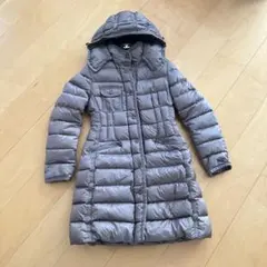 モンクレール　ダウンジャケット　エルミンヌ　グレー　コミックタグ フード付き