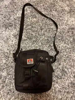 Item thumbnail for item 28d41ee9-de54-44be-84e4-23de8095bfdd