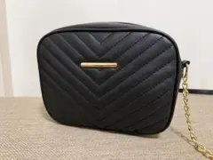 ブラック キルティング ショルダーバッグ