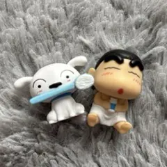 クレヨンしんちゃんのんびりバスタイム　ミニフィギュア　しんちゃん　シロ