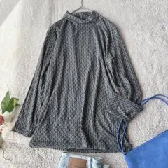 美品(XL)長袖/ロンT/ヒートテック/総柄/ハイネック/タートル/ストレッチのサムネイル