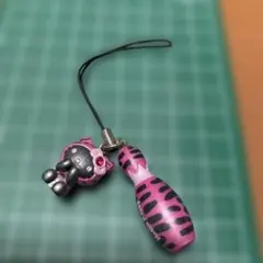 ハローキティ ラウンドワンストラップ付きフィギュア ピンク