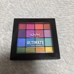 おでぶん様専用NYX Professional Makeup UT シャドウのサムネイル