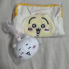 ちいかわ キーホルダー、うさぎ ポーチ
