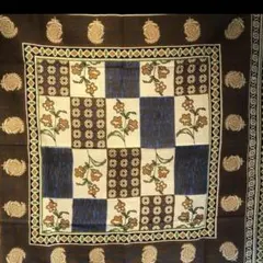 【お買い得♡】インド　マルチカバー　105×105 テーブルクロス