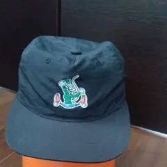 ブラック刺繍ロゴベースボールキャップ