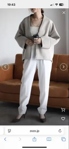 &HALFノーカラージャケット アイボリー