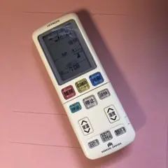 HITACHI エアコンリモコン