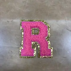 ワッペン R ローズ色 ピンク アイロンワッペン