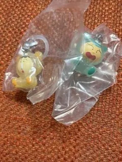 クレヨンしんちゃん めじるしアクセサリー くまパジャマ ガチャガチャ