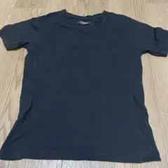 1PIU1UGUALES ブラック Vネック Tシャツ