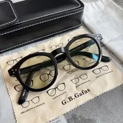 YELLOWS PLUS / NAOMI ブラックのサムネイル