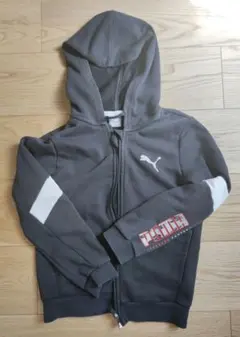 PUMA　キッズ用　フード付きジップアップパーカー