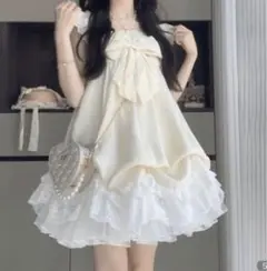 美品✨ LIZ LISA レースアップ フリル キャミワンピース ホワイト 量産