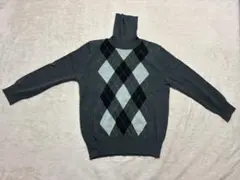オンワード23区アーガイル柄タートルネック七分袖ニット