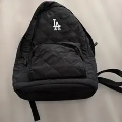 MLB ロサンゼルス　リュック　バッグパック　キルト　ブラック　黒のサムネイル