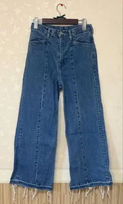 美品✨ 5 1/2 ファイブアンドハーフ デニム ジーンズ ワイド　サイズ28のサムネイル