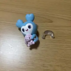 TWICE NAVELY