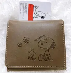 《新品・タグ付き》PEANUTS スヌーピー＆ウッドストック♡ 三つ折り財布