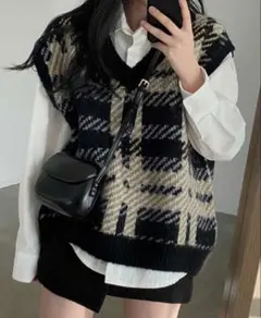 チェック柄ニットベスト