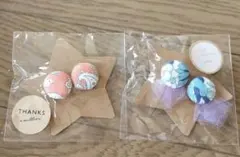 ハンドメイド 花柄 ボタン型ピアス 2セット
