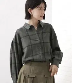 インしてる風にも着られるシャツ