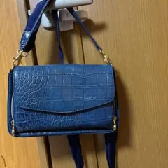 クロコ型押し ショルダーバッグ ブルーのサムネイル