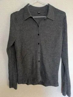 ユニクロ リブ編み ボタン付き長袖ニット