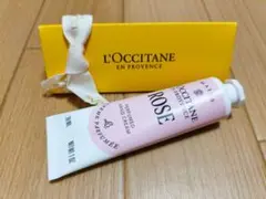 ★ ロクシタン ローズ パフュームド 30mlハンドクリーム ★