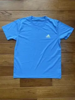 adidas 青 Mサイズ Tシャツ