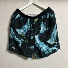 アンダーアーマー　ショートパンツ　XL