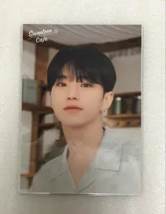 SEVENTEEN CAFE 2023 BEACH VACATION ホシ
