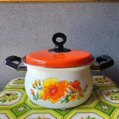 昭和レトロホーロー製両手 花柄 オレンジ蓋