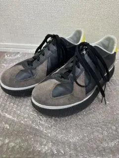 オニツカタイガー デレシティ