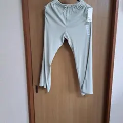 GU イージーパンツ ライトグリーン