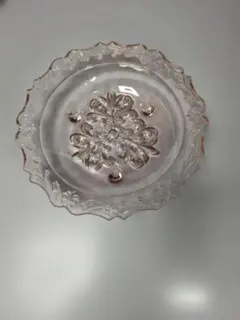 ピンクガラスのレトロプレート 花模様皿 3枚セット