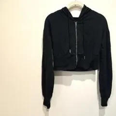 一点物✨️ クロップドパーカー パーカー フード付き ブラック 黒 ショート丈