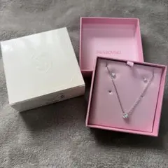 試着のみ】Swarovski PENDANT RND CZWH/RHS - メルカリ