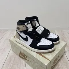 Nike Air Jordan 1 ホワイト/ブラック/ベージュ