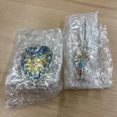 ドラゴンクエスト　メタリックアイテムズギャラリー　ミニ　ロトの剣　ロトの盾