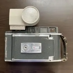ビンテージPOLAROID 900 ELECTRIC-EYE フィルムカメラのサムネイル