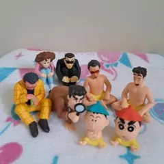 クレヨンしんちゃんガチャ　キャラクターフィギュア