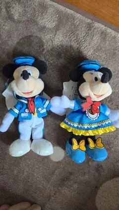 ミッキー　ミニー　ぬいぐるみバッジ　パルパルーザ　クワッキーダックシティ