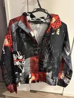 アンダーアーマーウインドブレーカーLサイズ