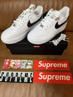 Supreme x Nike Air Force 1 Low